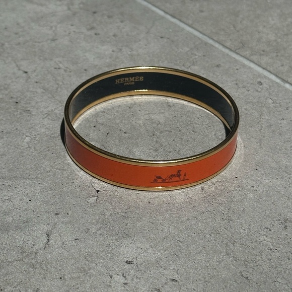 Hermès Signature Bangle Bracelet - Picture 4 of 4